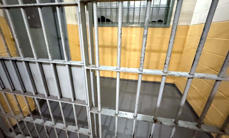 Polícia Militar de Timbó cumpre mandado de prisão por dívida de pensão alimentícia