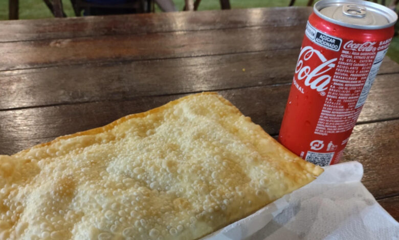 Em Navegantes, pescador vai à Justiça para reaver valor de lanche que ele mesmo consumiu e perde a causa