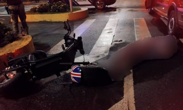 Homem morre ao bater com cabeça em acidente com patinete elétrico em Itajaí