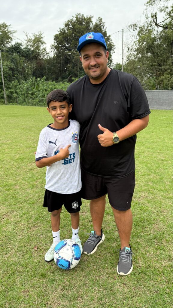 Menino de 9 anos, de Timbó, é aprovado para a base do Esporte Clube Bahia