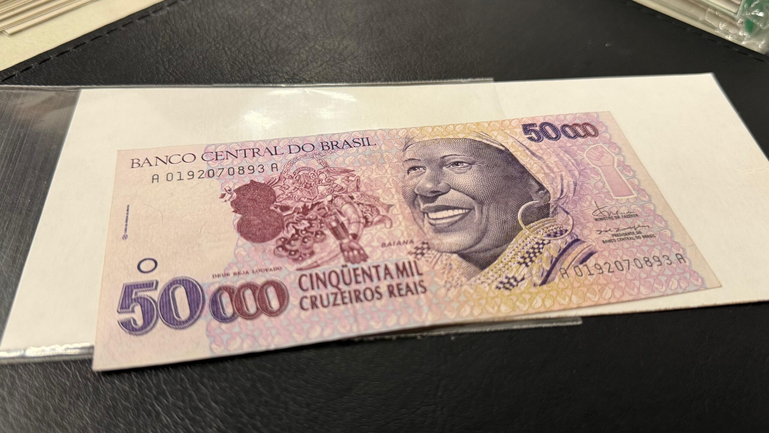 Encontro de Colecionadores reúne relíquias, curiosidades e histórias em Timbó