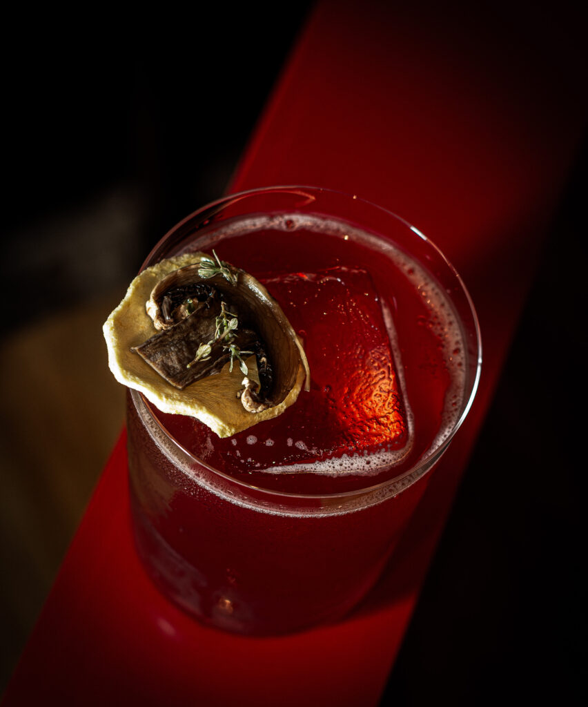 Bartenders de SC avançam na principal competição nacional de coquetelaria com receitas autorais e ingredientes locais