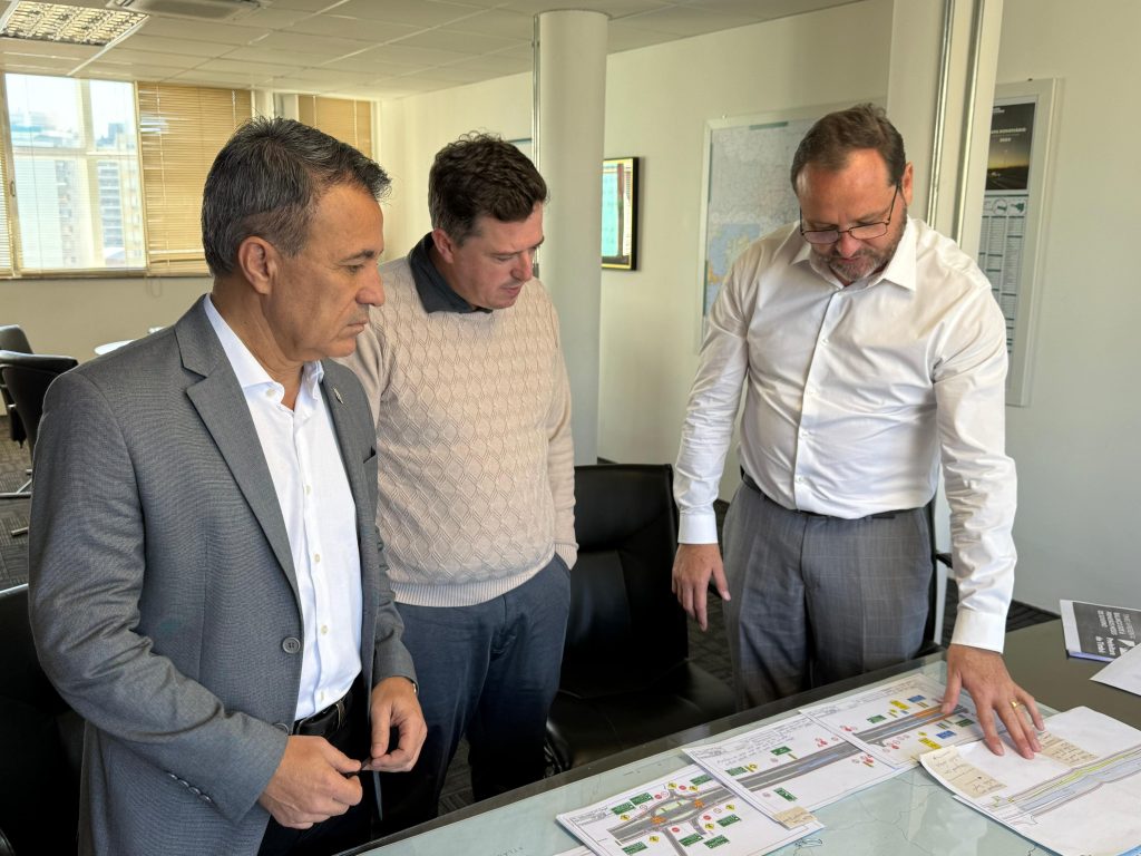 Prefeitura de Timbó discute com o Governo do Estado melhorias nos acessos entre Timbó e Indaial