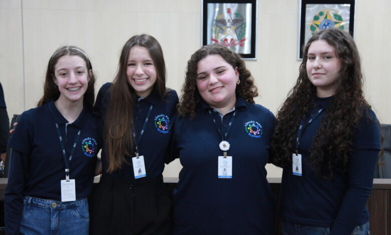 Chapa 1 é eleita para comandar a Câmara Mirim de Blumenau no segundo semestre de 2025