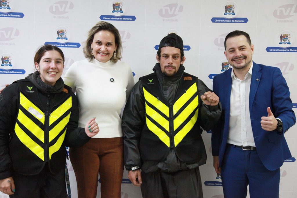 Câmara de Blumenau aprova criação de pontos de apoio para motoristas de app; projeto prevê parcerias e estruturas de descanso