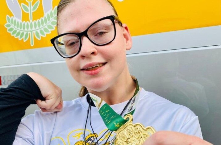 Daniela Zinke conquista ouro e leva Pomerode ao pódio na Olimpíada Estadual das Apaes