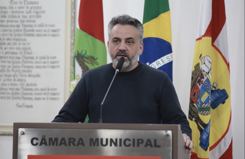 Vereadores de Blumenau aprovam medidas para fila do CEMEA, vias intermunicipais e proteção animal