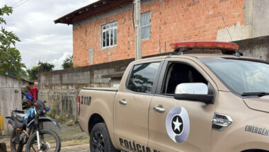 Homem é baleado no rosto em plena luz do dia em Blumenau