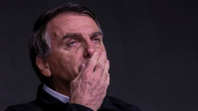 Tornozeleira impede viagem de Bolsonaro a SC e impõe novas restrições