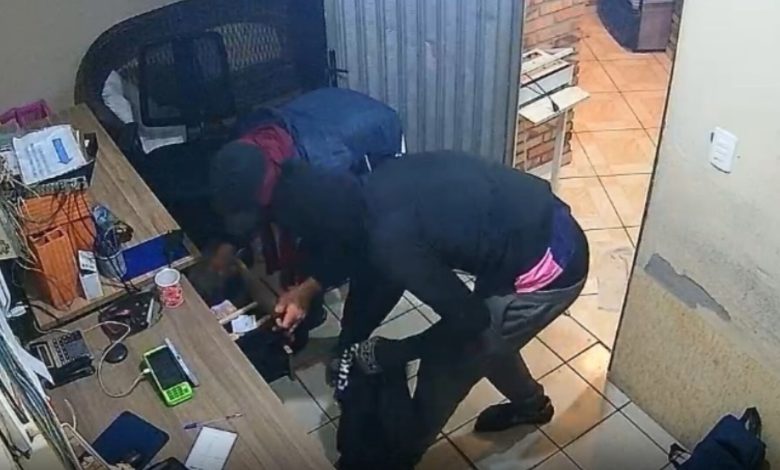 Após furto a motel em Rio do Sul, criminoso preso entrega localização do parceiro à PM