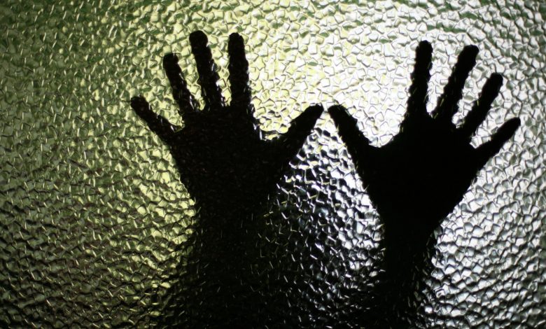 Menino de 5 anos é vítima de estupro em igreja de Camboriú; Polícia investiga suspeito