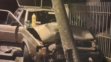 Adolescente de 14 anos colide contra poste ao tentar desviar de gambá em Pomerode