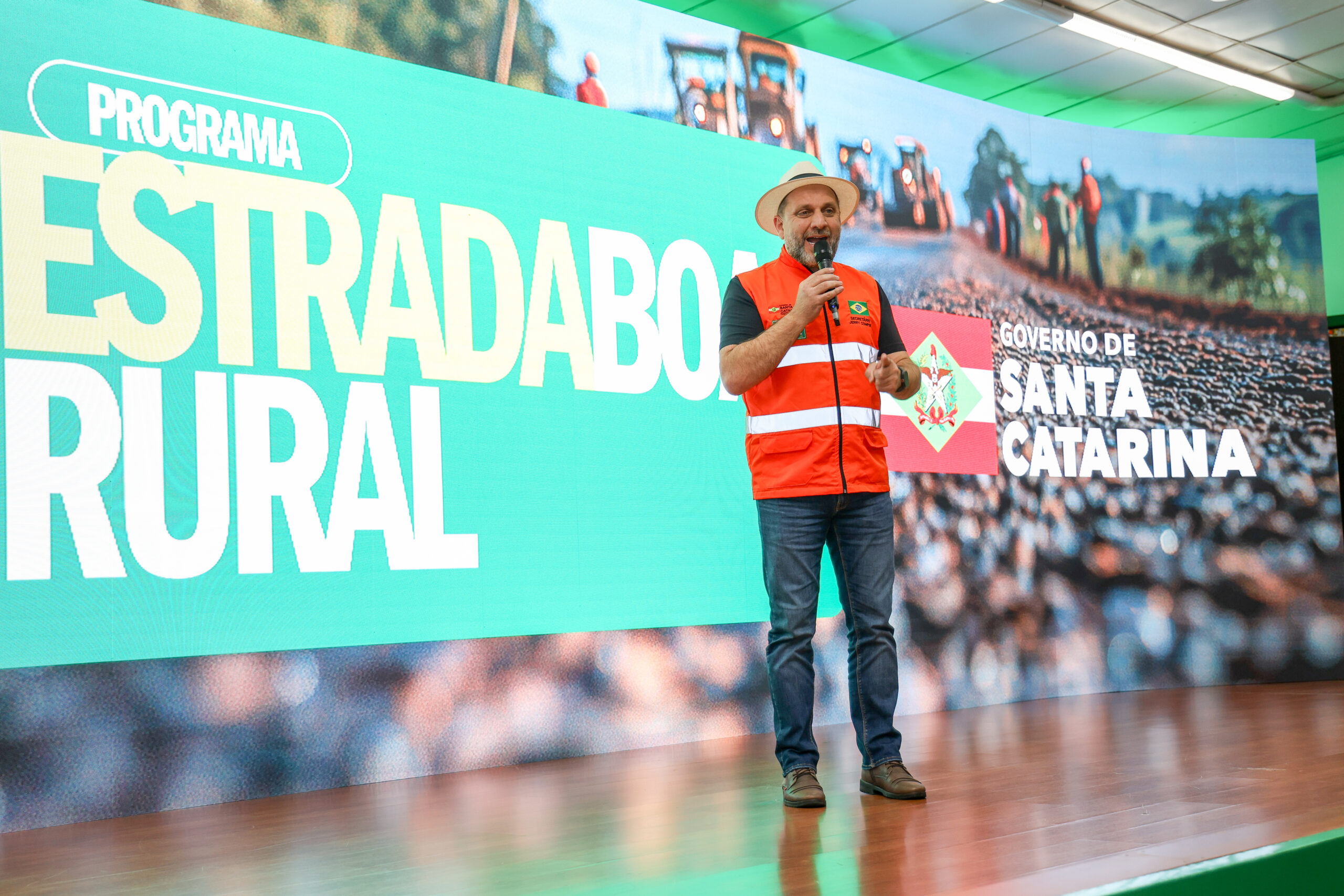 Estrada Boa Rural: SC lança programa com investimento recorde de R$ 2,5 bilhões para o interior