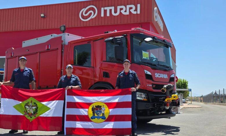 Blumenau será a primeira cidade de SC a receber caminhão de bombeiros de última geração vindo da Espanha