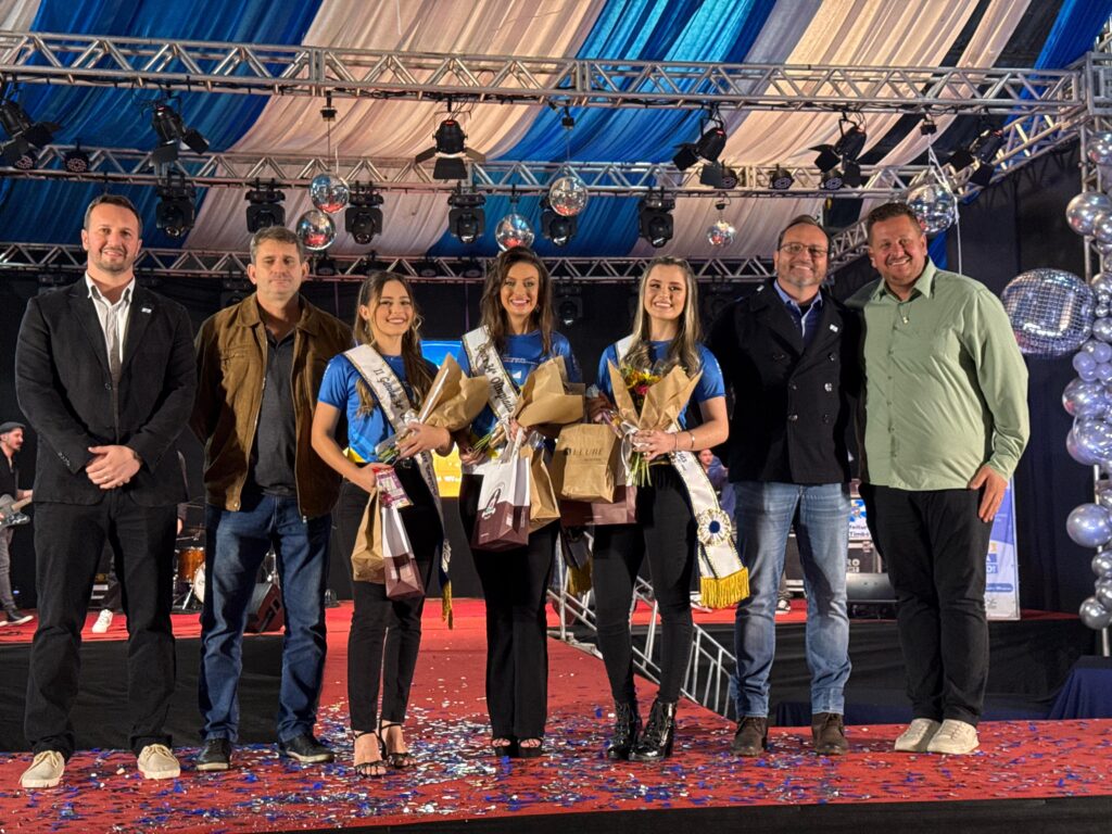 Na festa de encerramento da 34ª OEE, Thaina Moreto é eleita Garota Olimpíada e Metisa conquista o título de campeã geral
