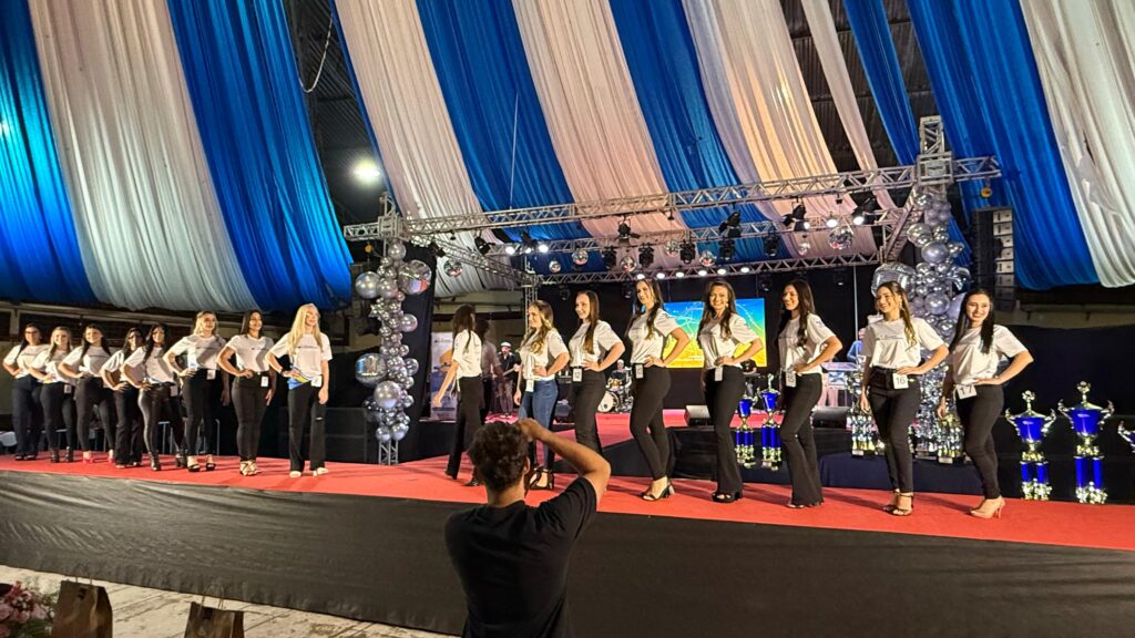 Na festa de encerramento da 34ª OEE, Thaina Moreto é eleita Garota Olimpíada e Metisa conquista o título de campeã geral