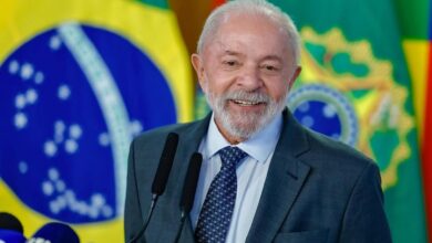 Lula veta projeto que criava 18 cargos na Câmara: economia ou conflito?