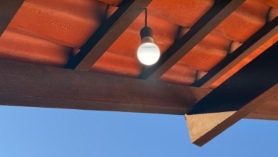 Brasileiros vão pagar mais na conta de luz em 2025; aumento pode chegar a 5,76% no Sul