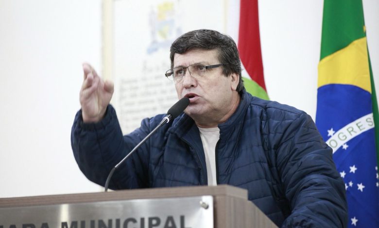 Nova lei em Blumenau permite regularizar moradias em áreas públicas e ruas oficiais; veja o que muda