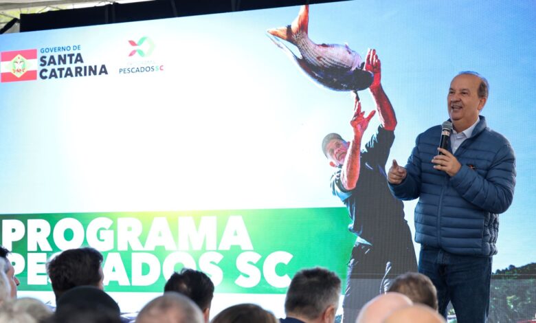 Governo de SC lança maior programa da história para impulsionar pesca e aquicultura no estado
