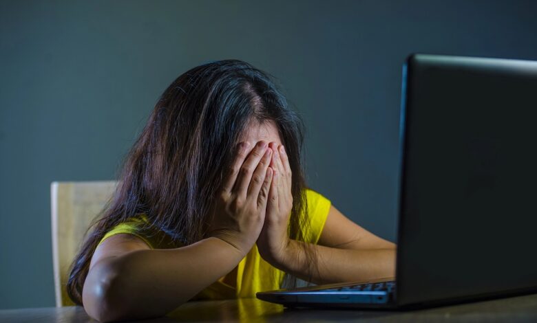 Se sentir estressado ao assistir à partida em que você apostou: isso é normal?