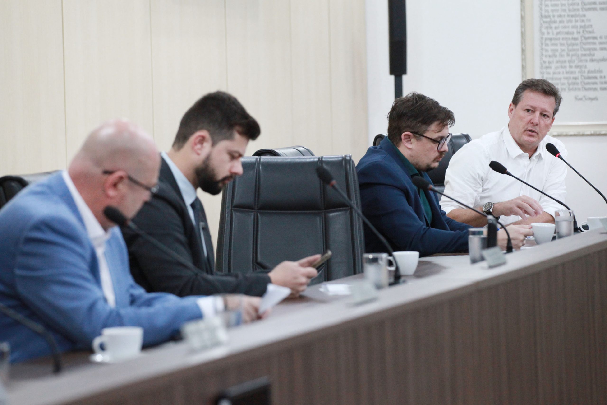 CPI do Esgoto em Blumenau: BRK Ambiental aponta falhas da Prefeitura e impasses no 