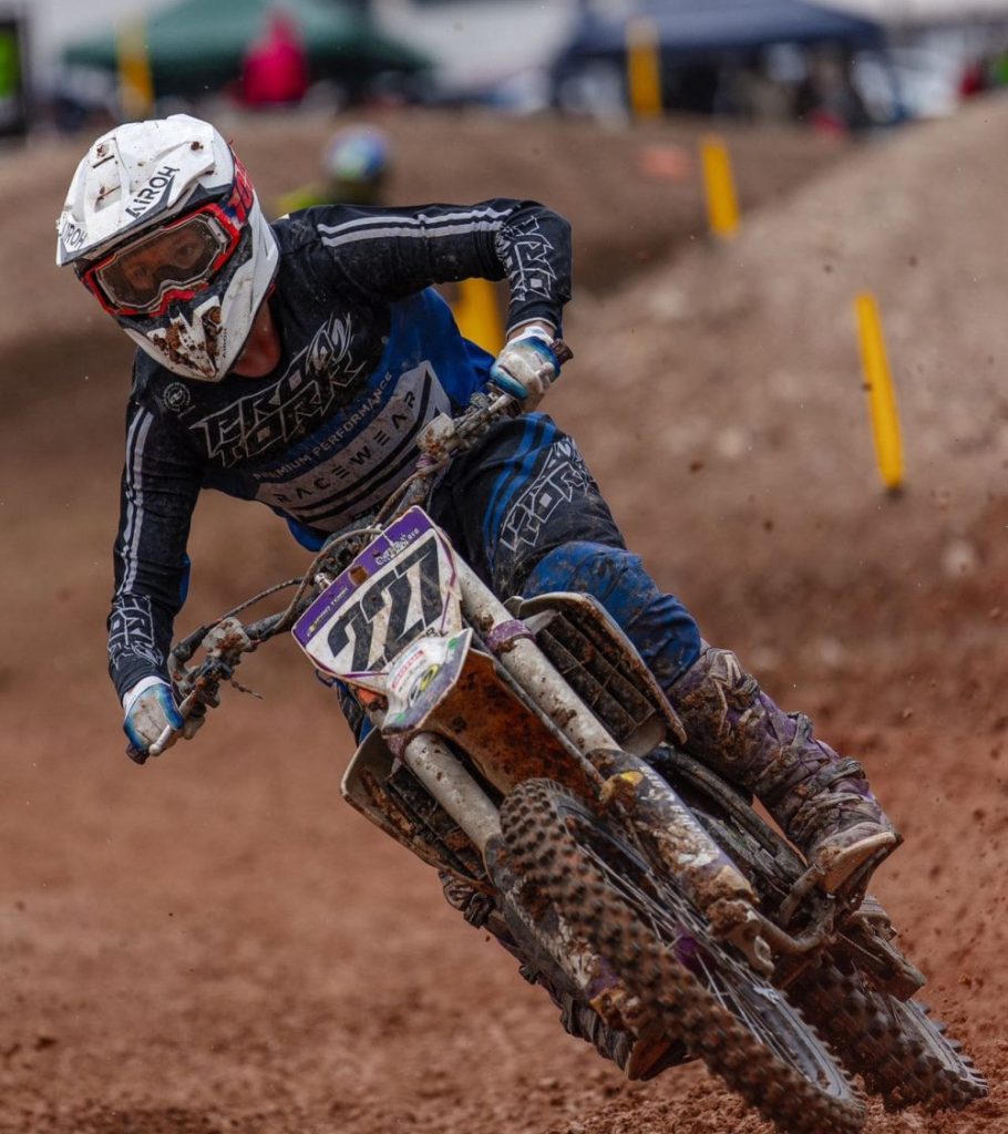 Victor Gabriel, piloto de Indaial, vence etapa do Brasileiro de Velocross