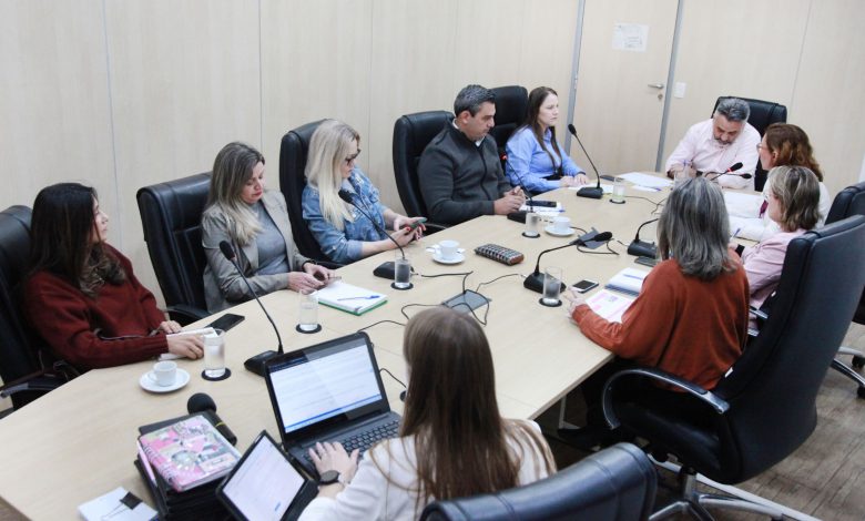 Comissão de Educação da Câmara recebe Secretaria; IDEB, SAEB e pesquisa da Fundação Carlos Chagas estão na pauta