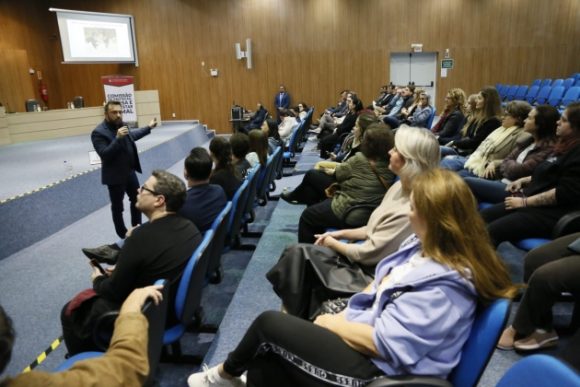 Audiência em Timbó reforça pedido por castração, chipagem e mais apoio às ONGs de proteção animal