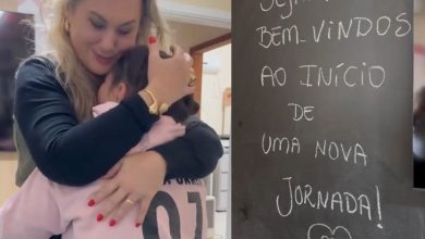 Vídeo: Menina de 10 anos é surpreendida com adoção no dia do aniversário em SC