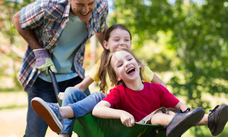 Pediatras propõem ampliar licença-paternidade de 5 para até 60 dias no Brasil