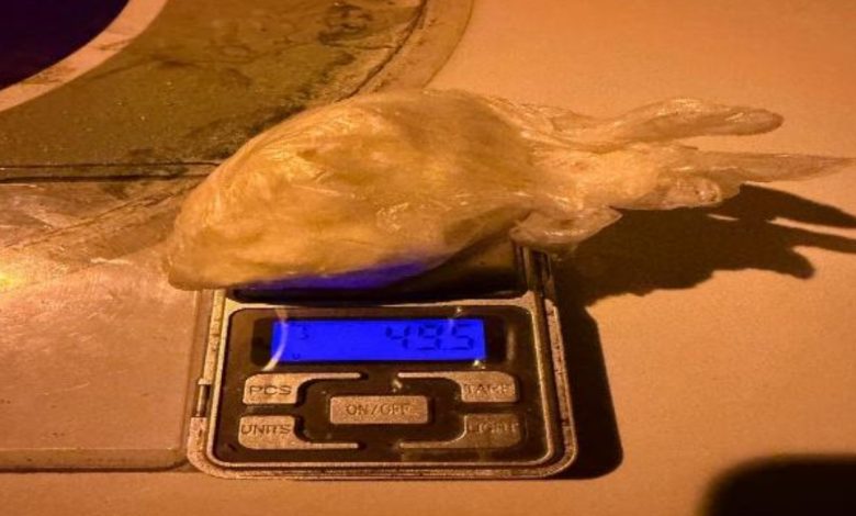 Casal é preso por tráfico de drogas em Timbó após perseguição policial em Benedito Novo