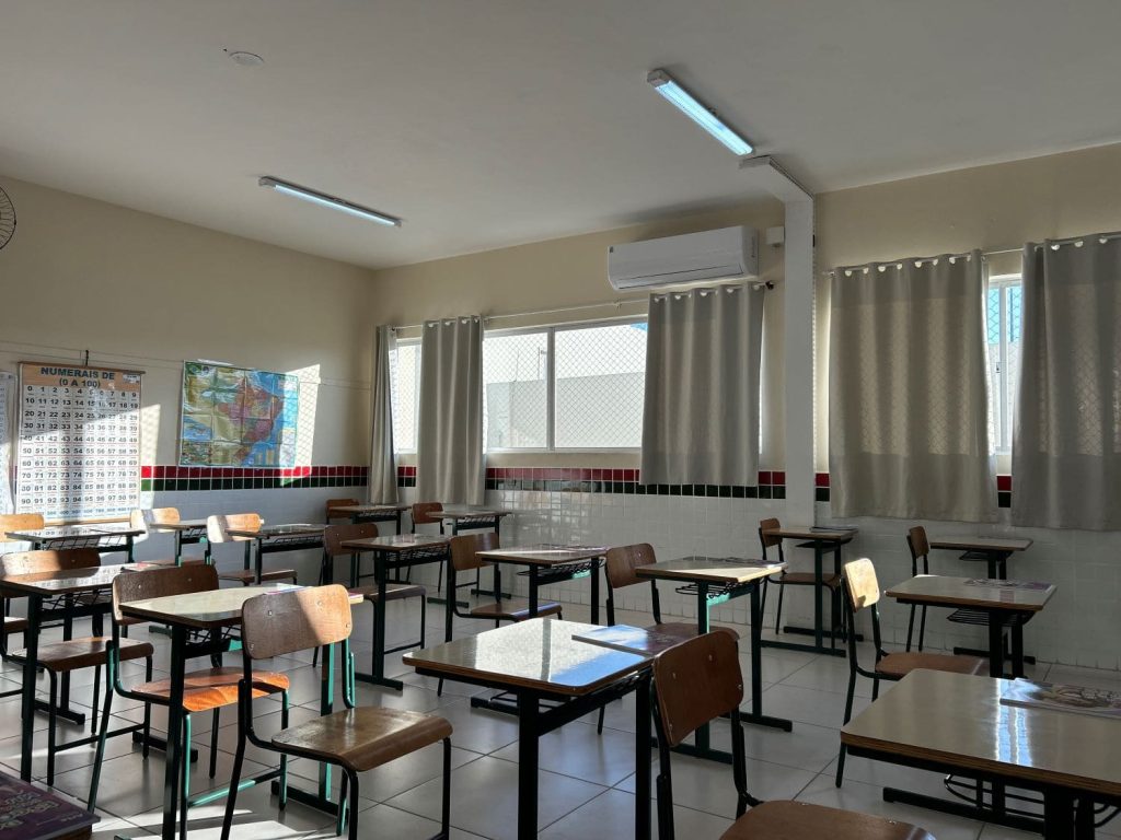 Governo de SC instala 3 mil novos aparelhos de ar-condicionado em escolas: Blumenau está na lista