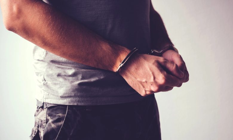 Após “saidinha” de Dia dos Pais, homem é flagrado vendendo drogas em SC