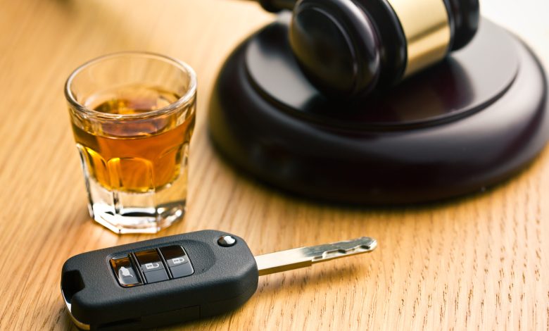 Motorista embriagado é preso após manobras perigosas em Timbó