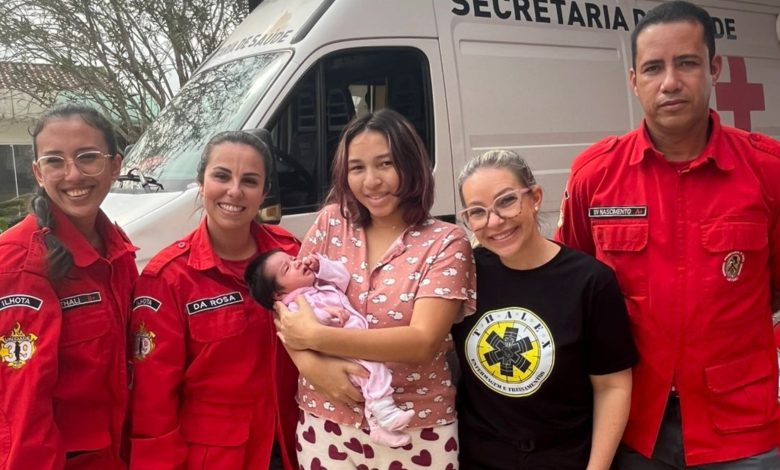 Bebê de 15 dias é salva após engasgo em quartel dos Bombeiros de Ilhota