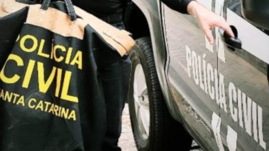 Justiça cassa diplomas eleitorais de prefeito e vice de município de SC por compra de votos