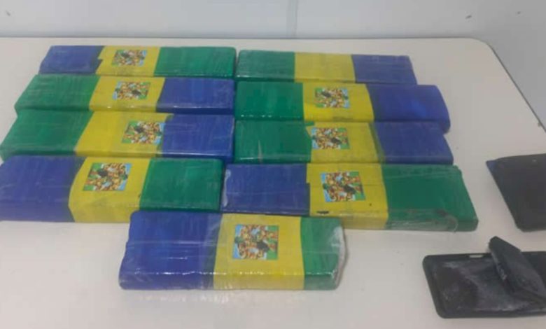 Perseguição em Blumenau termina com prisão e apreensão de oito quilos de maconha