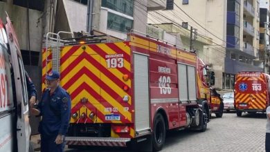 Menino de 8 anos fica ferido após ser atropelado por caminhão em Itapema