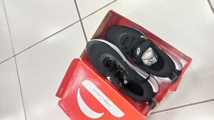 Homem é preso após furtar roupas e tênis avaliados em quase R$ 940 em shopping de Blumenau