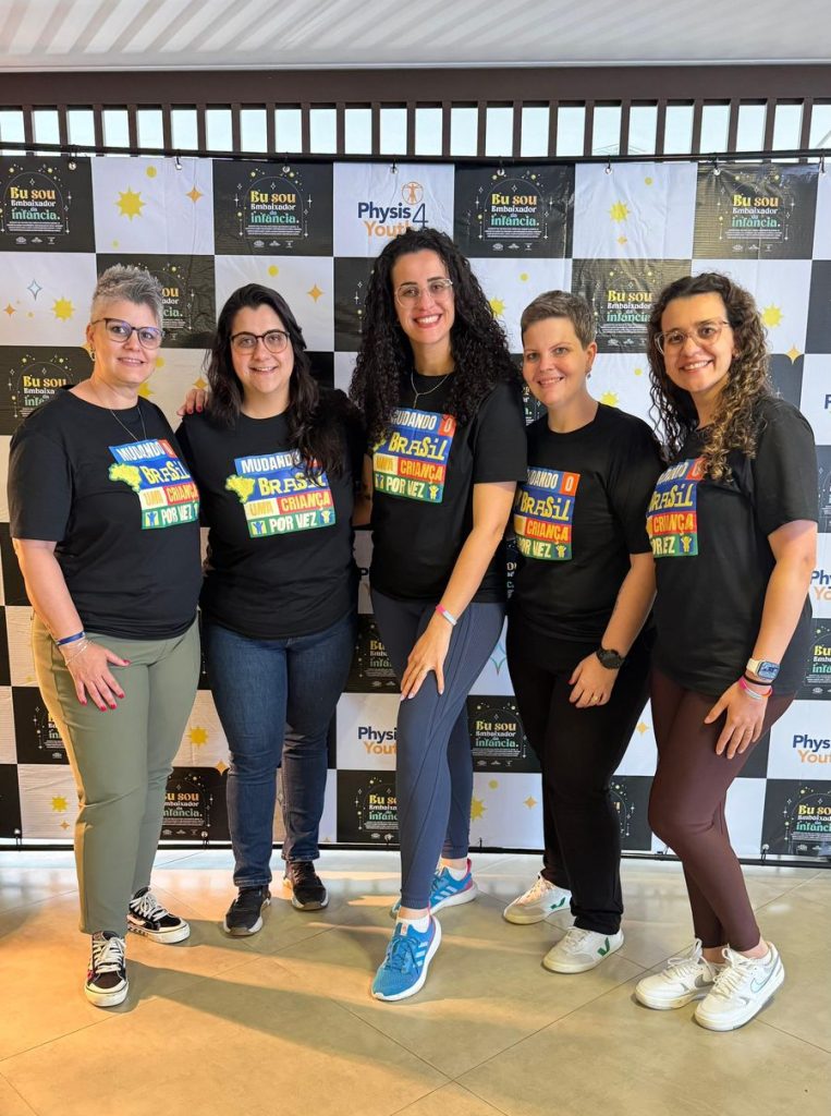 Professoras da LKids de Timbó participam de evento nacional em defesa da infância