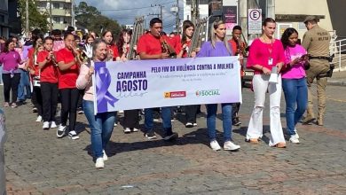 Caminhada abre agosto lilás em Indaial com apelo por fim da violência contra a mulher