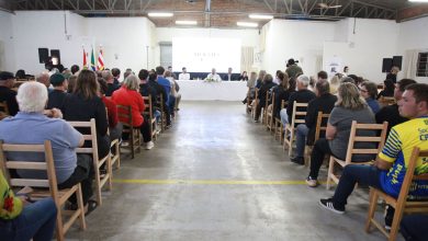 Câmara de Blumenau leva Legislativo aos bairros em nova sessão itinerante