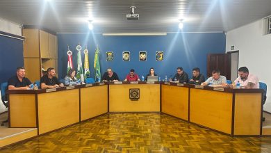 Câmara de Apiúna realiza sessão com foco no orçamento, plano plurianual e valorização da tangerina