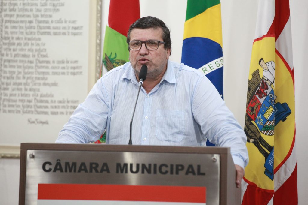 Câmara de Blumenau aprova projetos que ampliam benefícios ao transporte escolar