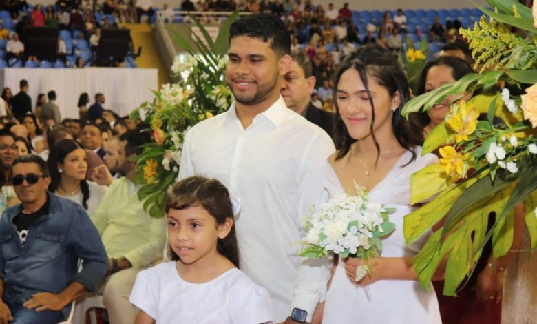 250 histórias de amor dizem “sim” em Blumenau neste sábado