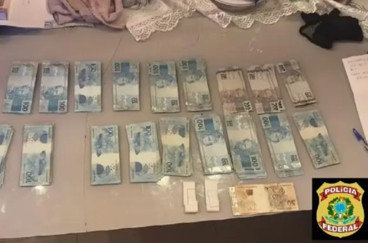 Operação conjunta apreende mais de 200kg de drogas e R$ 7 milhões em dinheiro vivo em SC e outros estados