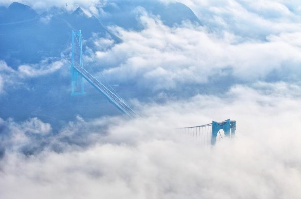 China inaugura ponte mais alta do mundo