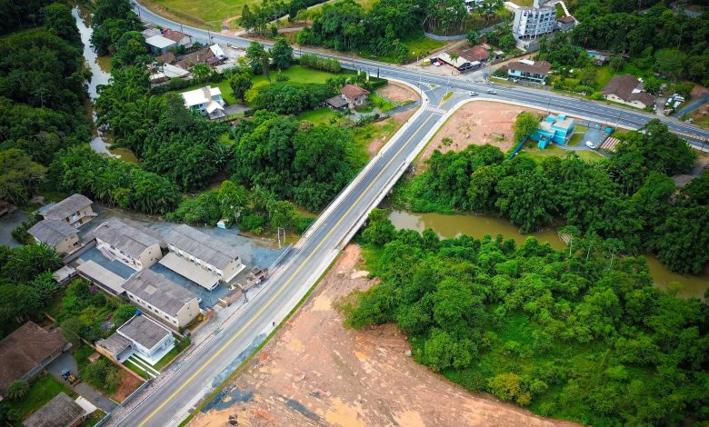 Obras e investimentos do Governo de SC remodelam Blumenau e o Vale do Itajaí