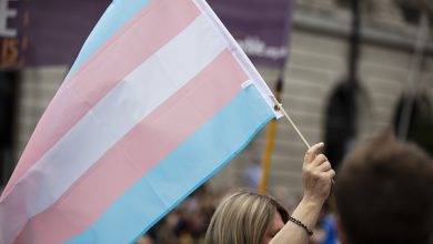 Governo de SC recebe recomendação do MPT para incluir pessoas trans no mercado de trabalho